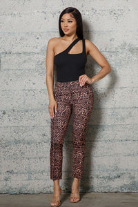 ONE SHOULDER CROSSOVER TANK BODYSUIT